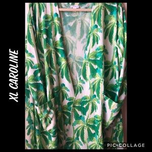 LuLaRoe Caroline Cardigan*FINAL PRICE DROP